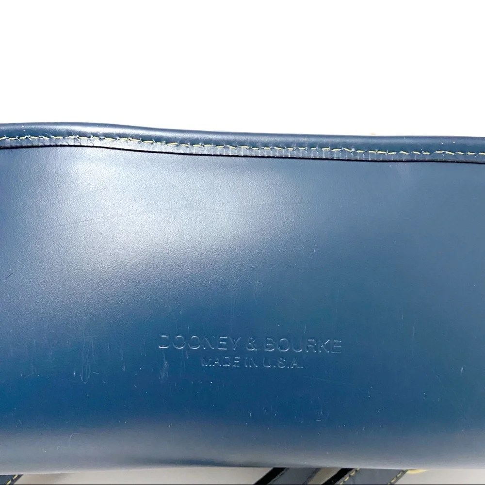 Vintage Dooney & Bourke Blue Denim Leather Backpack - Picture 7 of 11